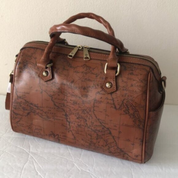 Patricia Nash Skye Speedy Satchel Leath Zip Zip Xbody Sign Map Print Riot Rust - Picture 11 of 16